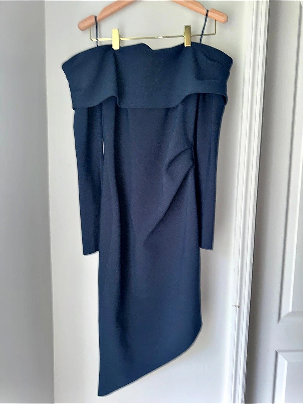 BCBGMAXAZRIA Asymmetrical Ruffle Dress in Blue Size 8 Like New